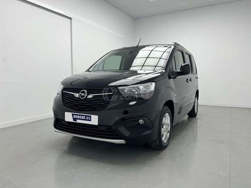 Foto del OPEL Combo Life 1.2 T S-S Elegance Plus L AT8