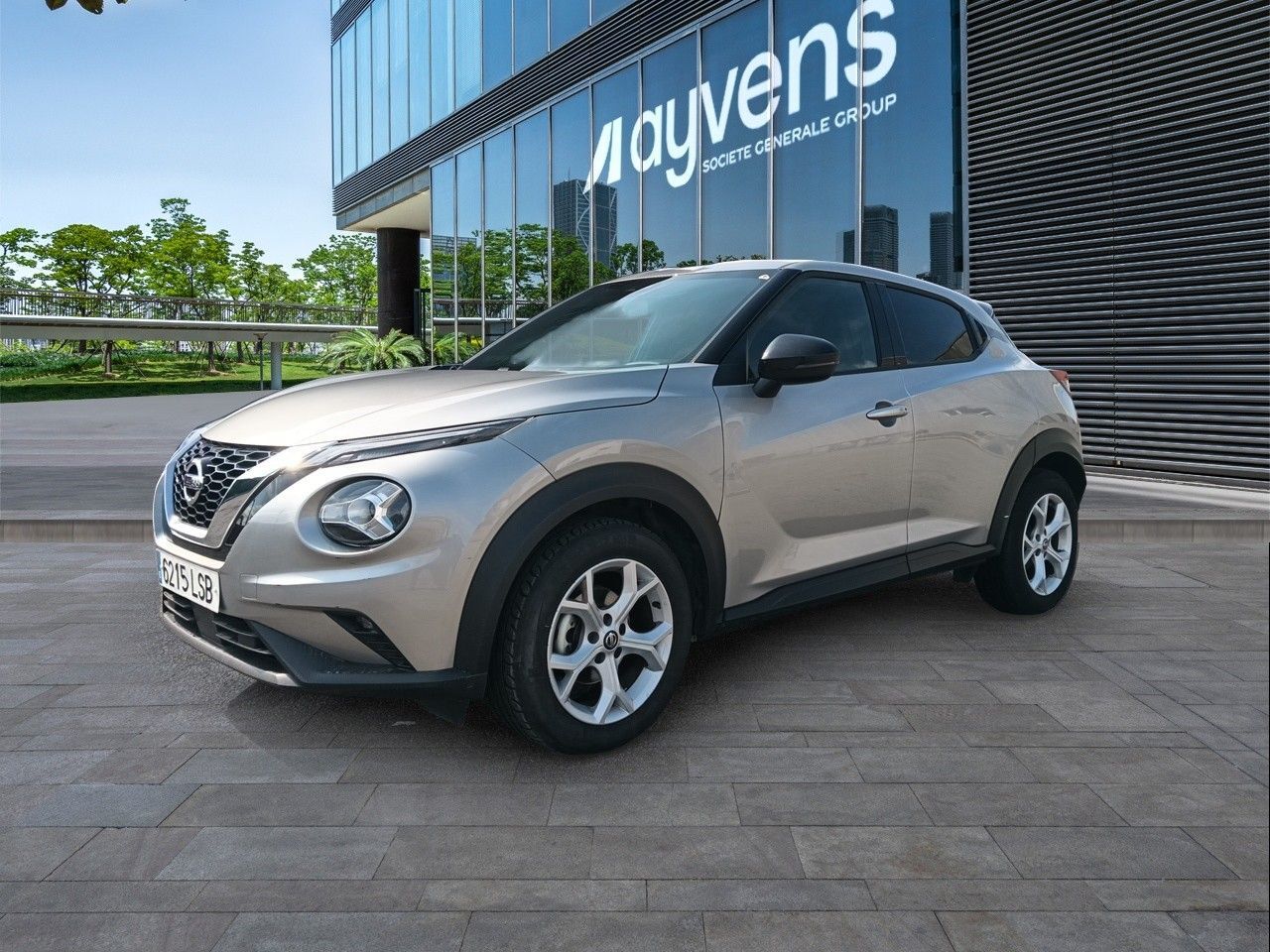 NISSAN Juke (DIG-T N-Connecta 4x2 84 kW (114 CV)) en Madrid