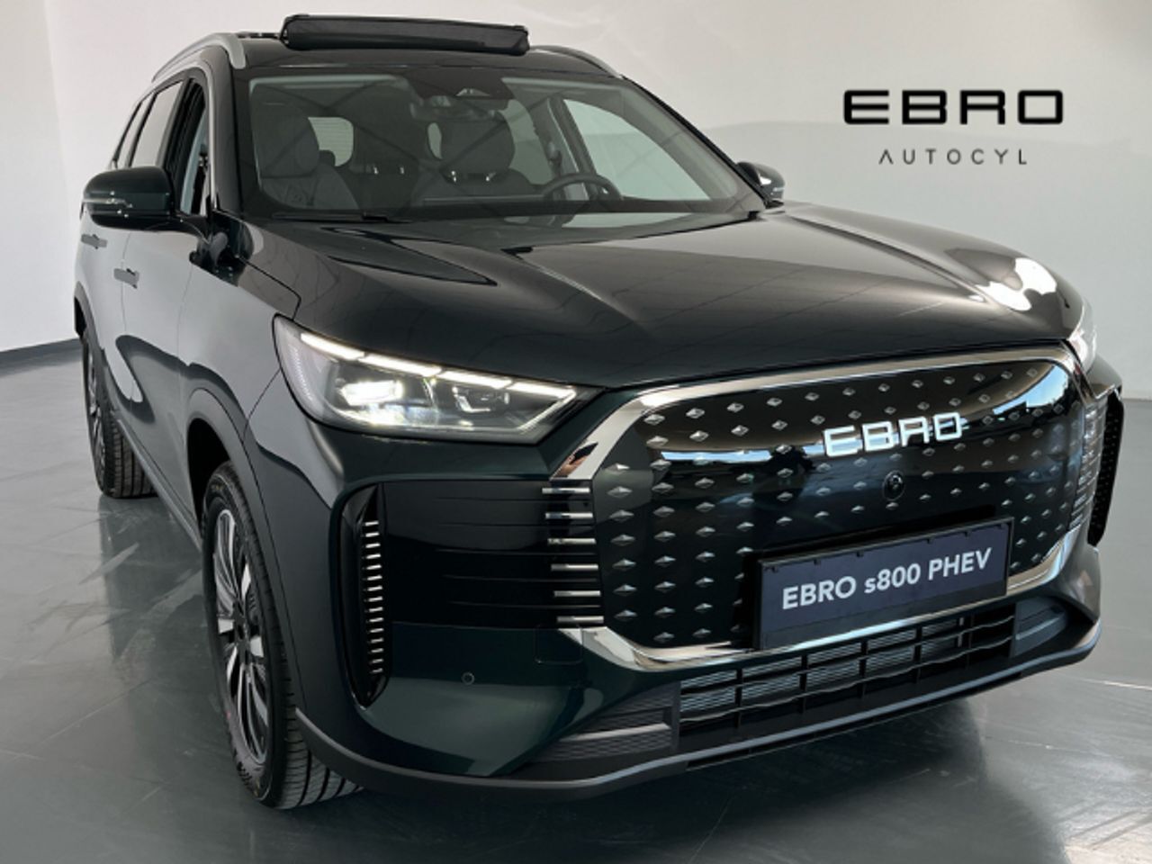 EBRO s800 (1.5 TGDI PHEV Luxury E-CVT) en Valladolid