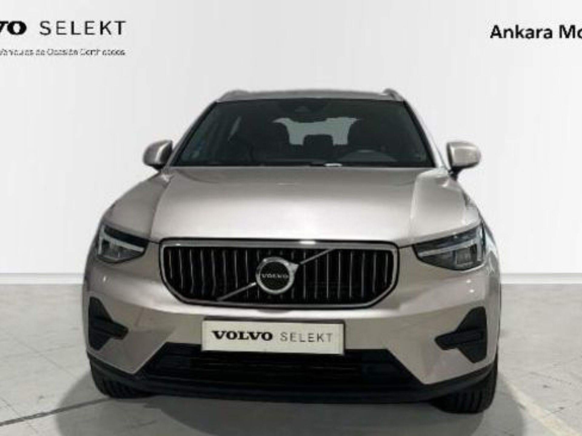 Imagen 3 de VOLVO XC40