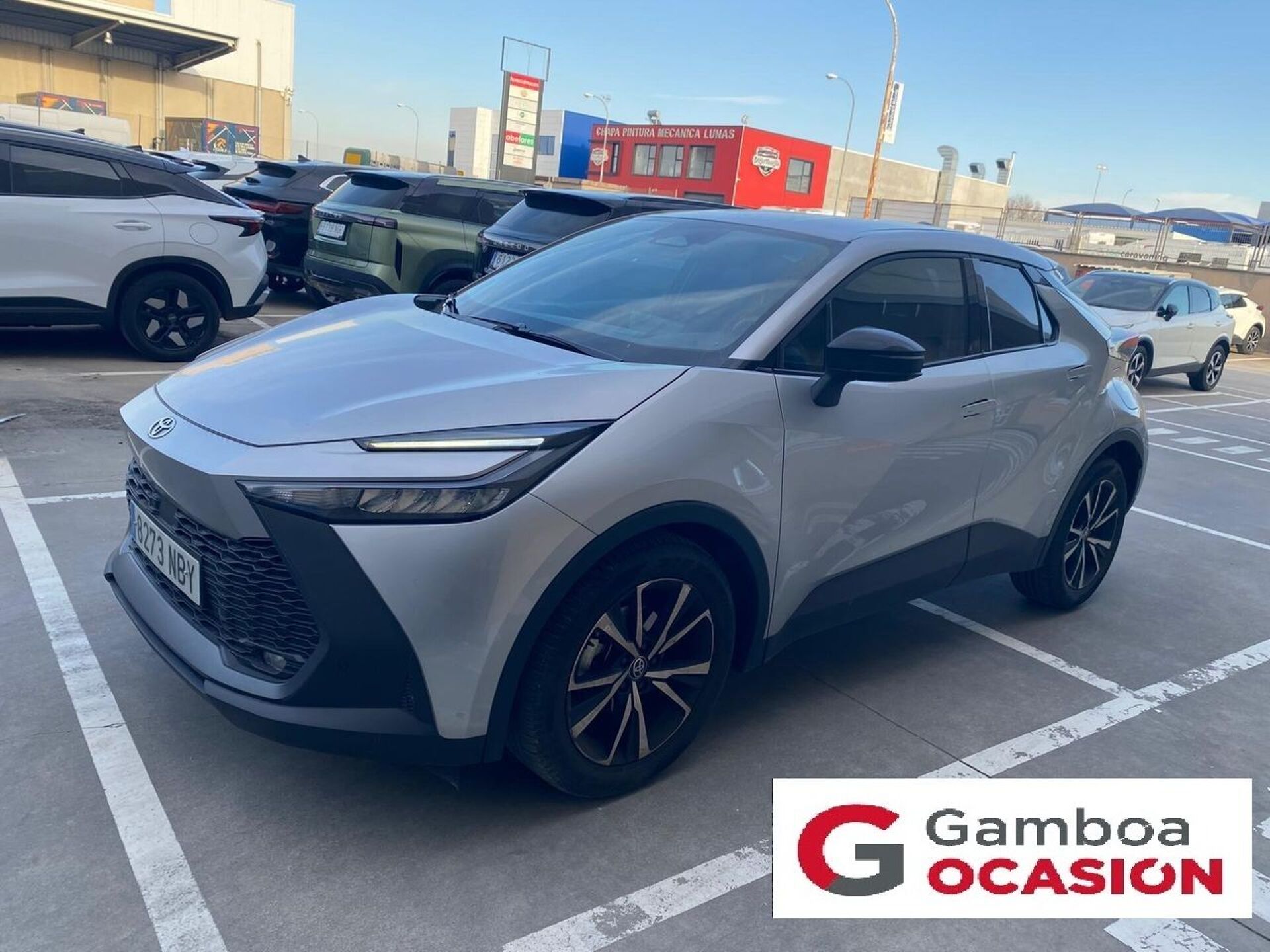 Imagen 1 de TOYOTA C-HR