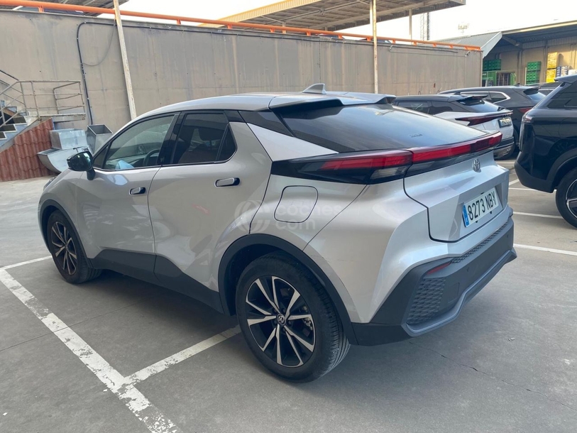 Foto del TOYOTA C-HR 200H Advance