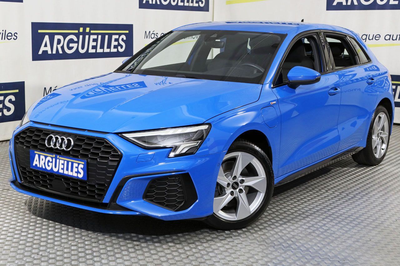 AUDI A3 (Sportback 40 TFSI e S line 204cv S tronic) en Madrid
