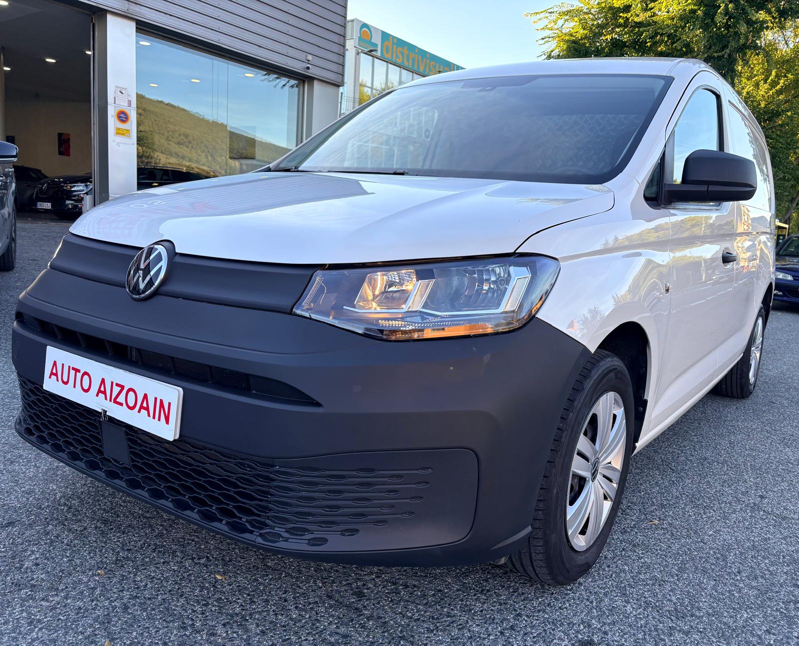 VOLKSWAGEN Caddy (2.0TDI Origin 102) en Navarra