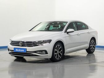 Imagen de VOLKSWAGEN Passat 2.0TDI EVO Executive DSG7 110kW