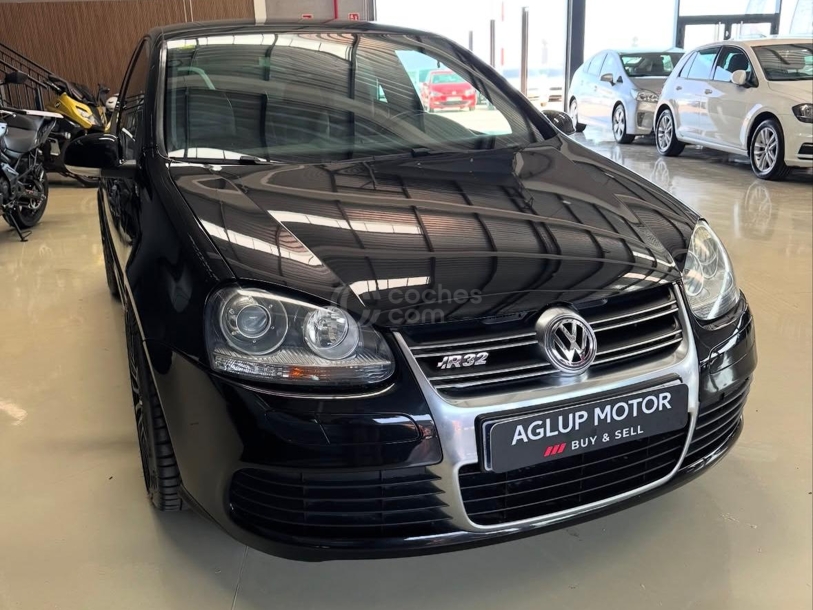 Foto del VOLKSWAGEN Golf 3.2 V6 R32 4Motion