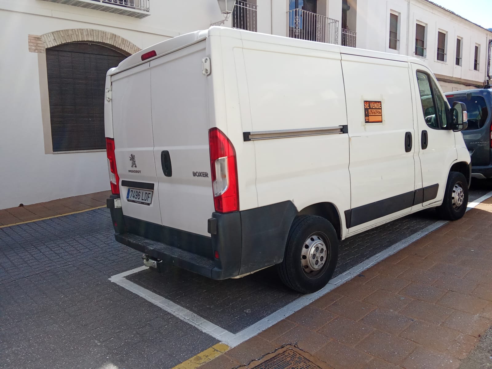 Foto del PEUGEOT Boxer Furgón 2.2BlueHDI 330 L1H1 S&S 120