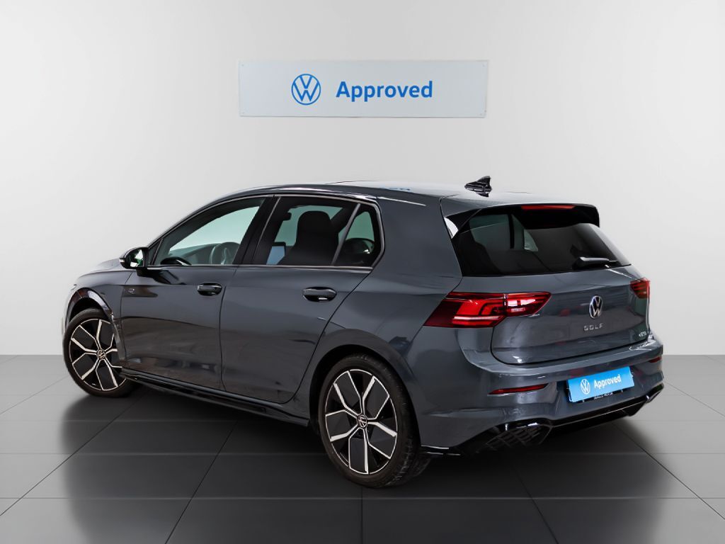 Foto del VOLKSWAGEN Golf 1.5 eTSI R-Line DSG 110kW