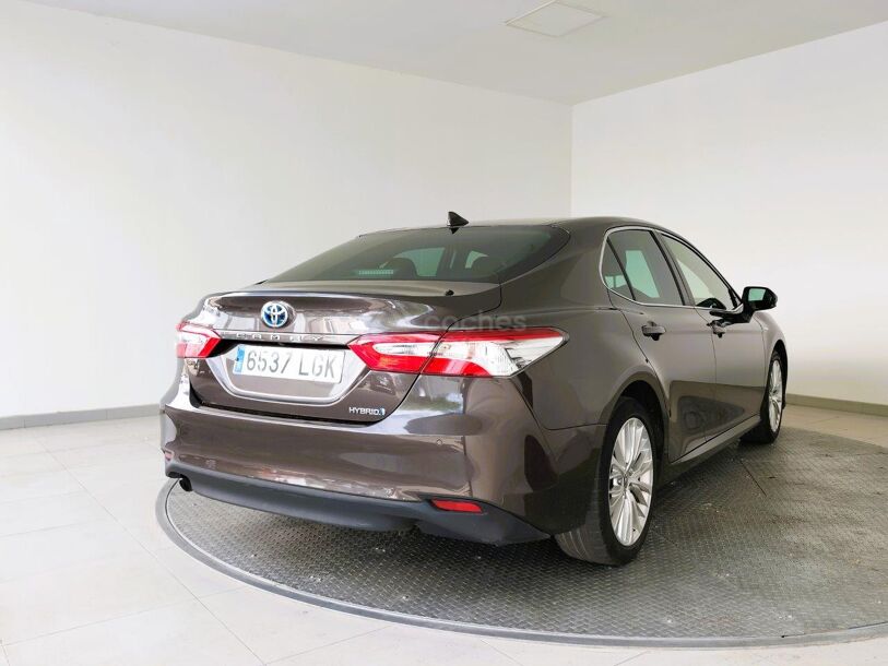 Foto del TOYOTA Camry Híbrido Advanced Aut.