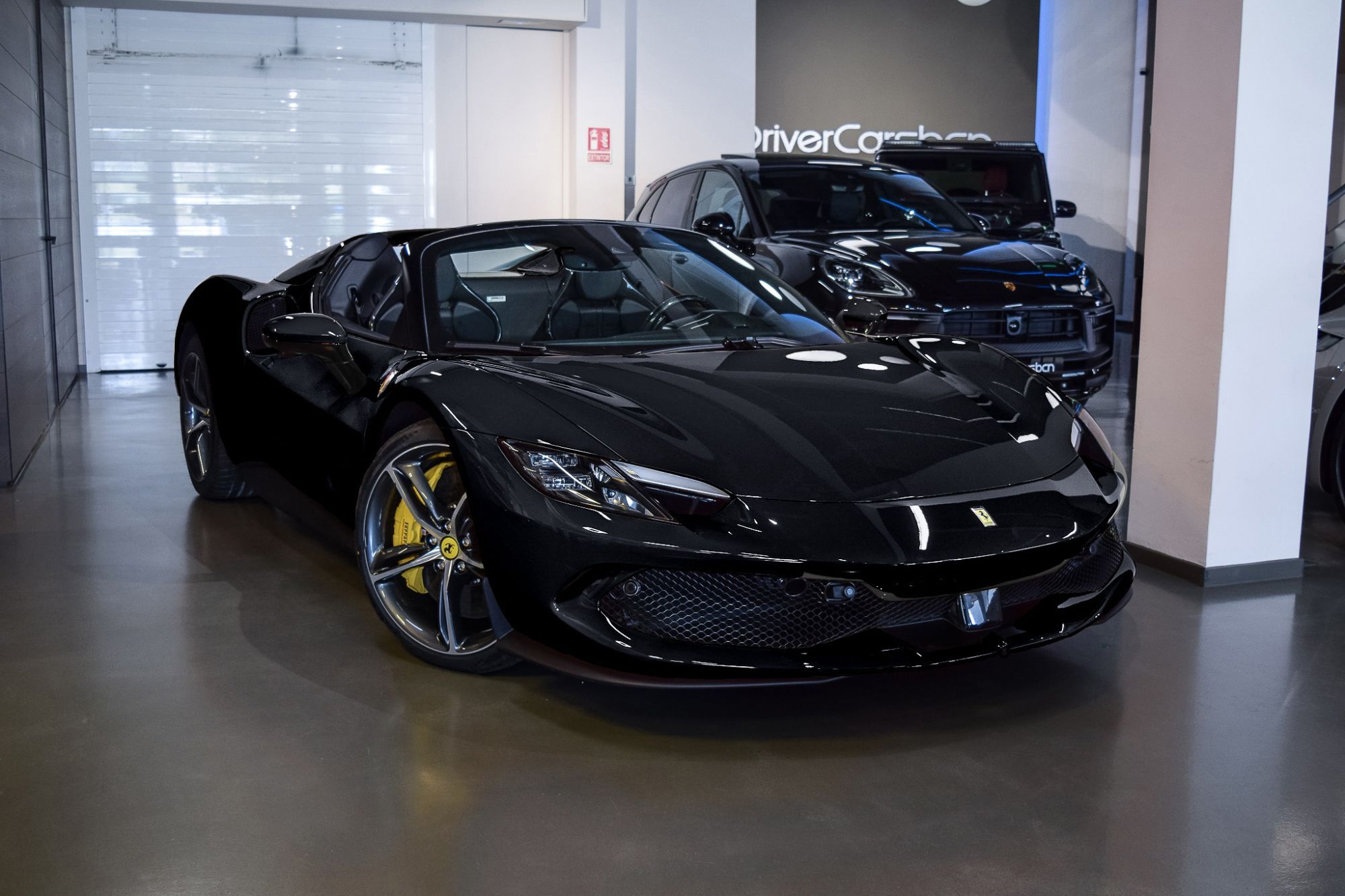 FERRARI 296 GTB (296 GTB) en Barcelona