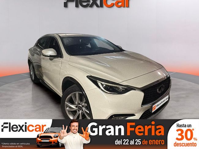 INFINITI Q30 (1.6T 90kW (122CV)) en Palmas, Las