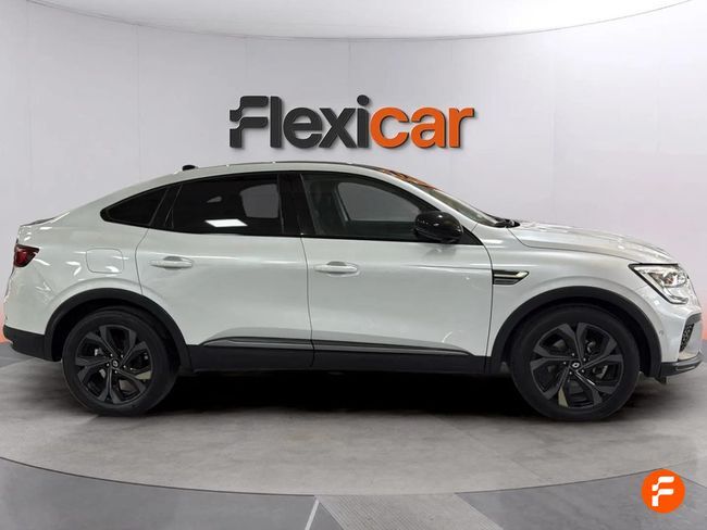 Foto del RENAULT Arkana 1.6 E-Tech Engineered 105kW