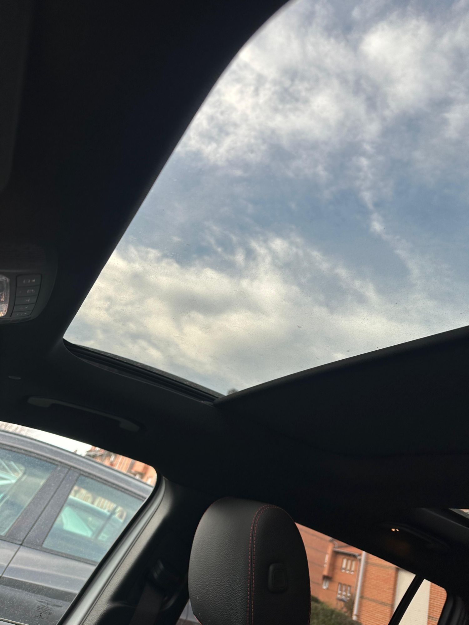 Foto del MERCEDES Clase GLB GLB 200d 8G-DCT