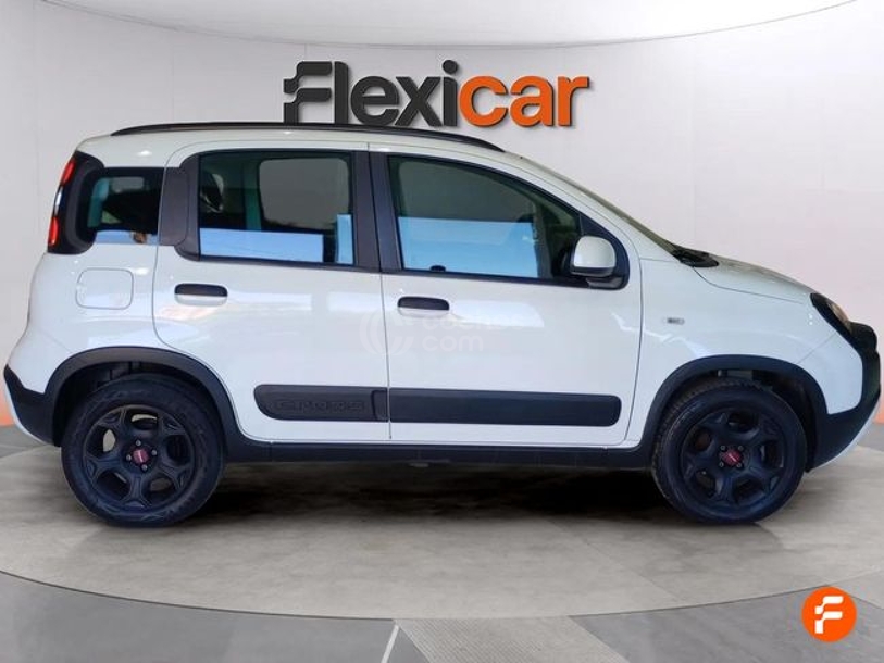 Foto del FIAT Panda 1.0 Gse Cross Hybrid