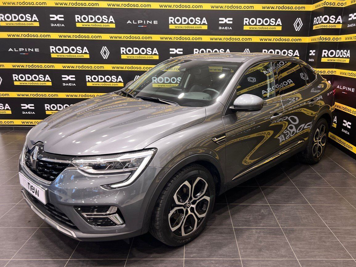 RENAULT Arkana (1.6 E-Tech 145CV Zen) en Pontevedra