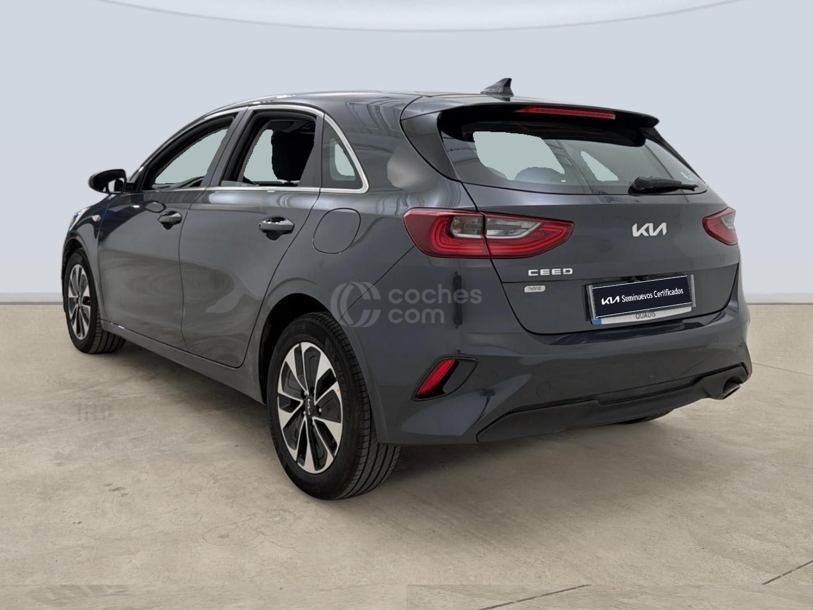 Foto del KIA Ceed 1.5 MHEV Drive DCT 140