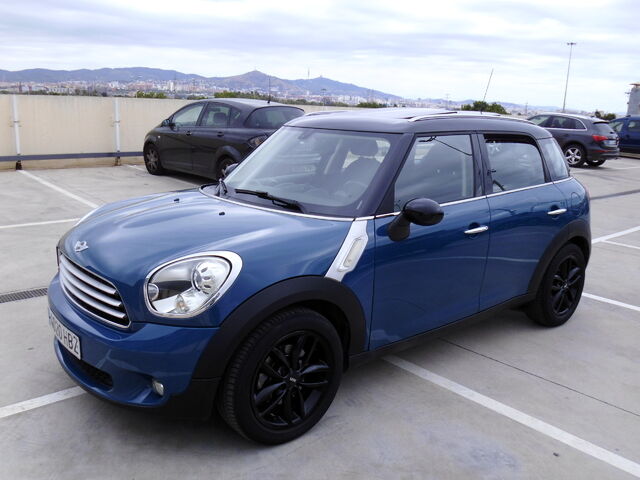 MINI Mini Countryman (Cooper 90 kW (122 CV)) en Barcelona