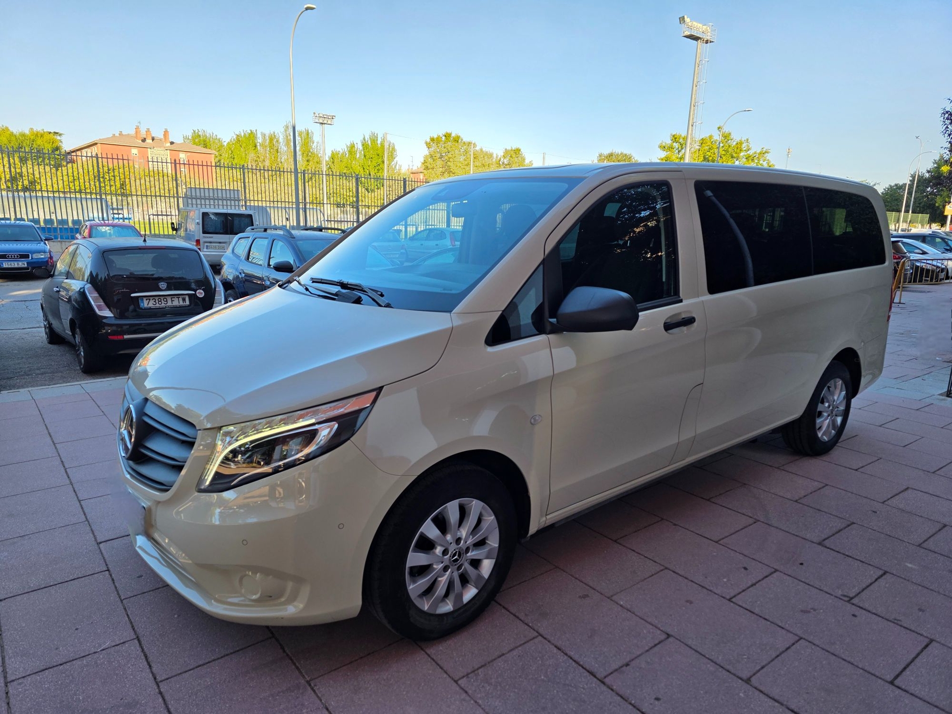 Imagen de MERCEDES Vito