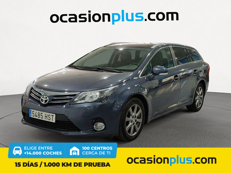 TOYOTA Avensis (120D Cross Sport Advance 91 kW (124 CV)) en Madrid
