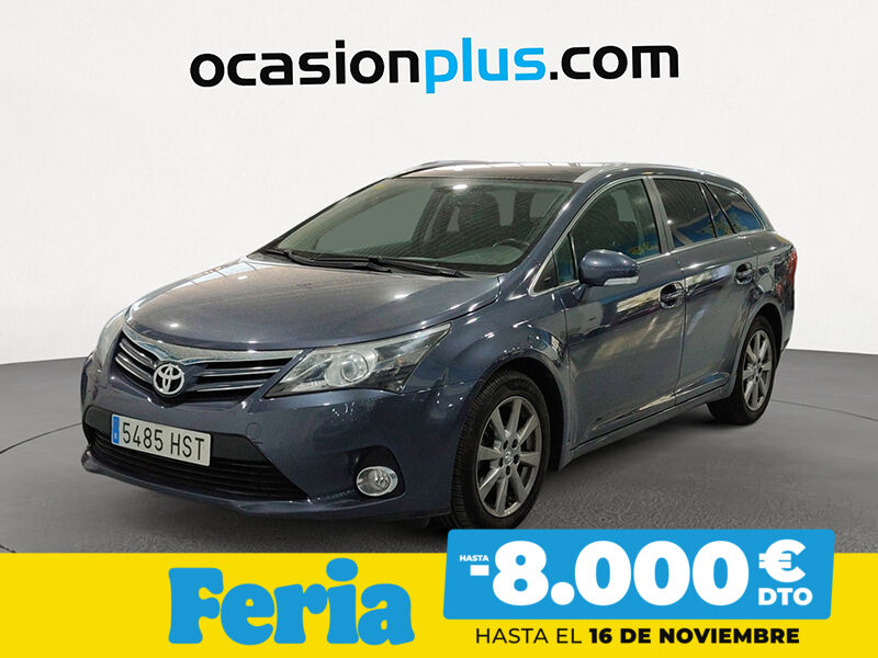 TOYOTA Avensis (120D Cross Sport Advance 91 kW (124 CV)) en Madrid