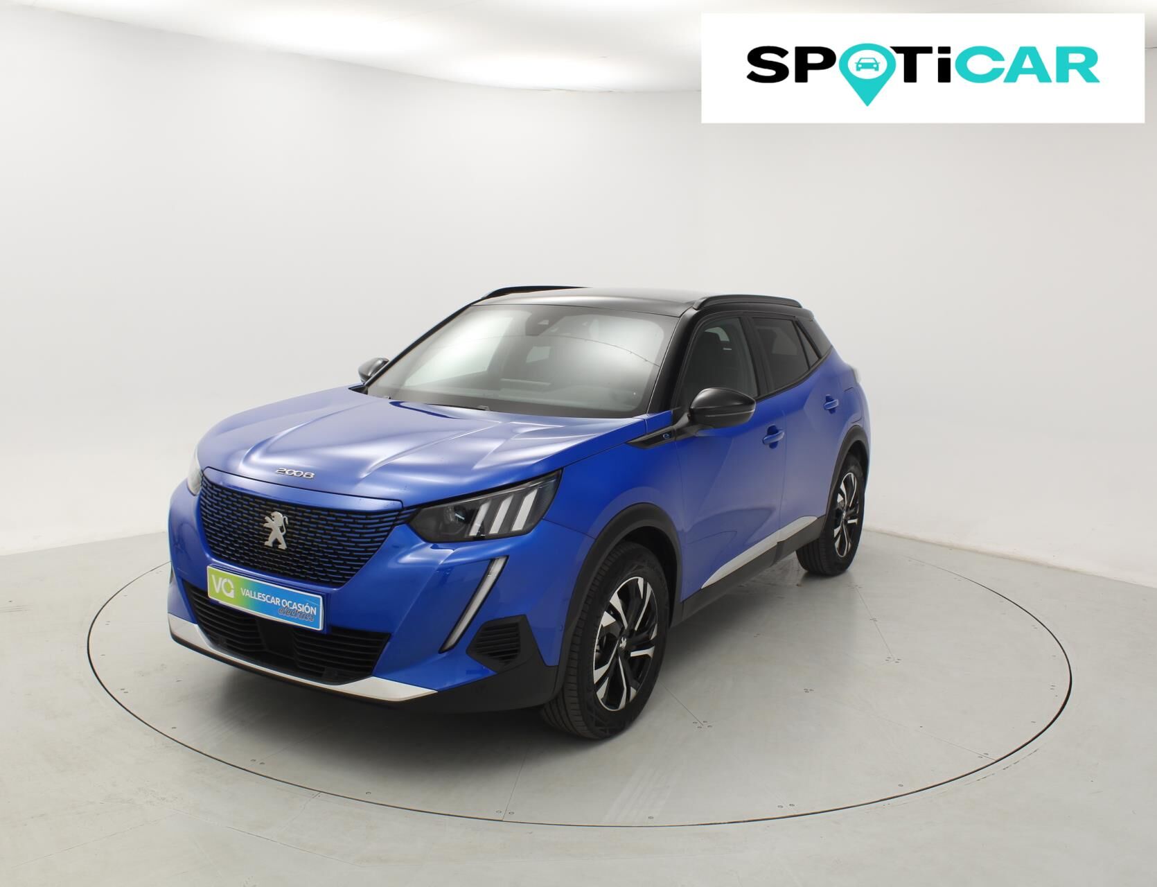 PEUGEOT 2008 (GT ELECTRIC 136CV 5P) en Barcelona