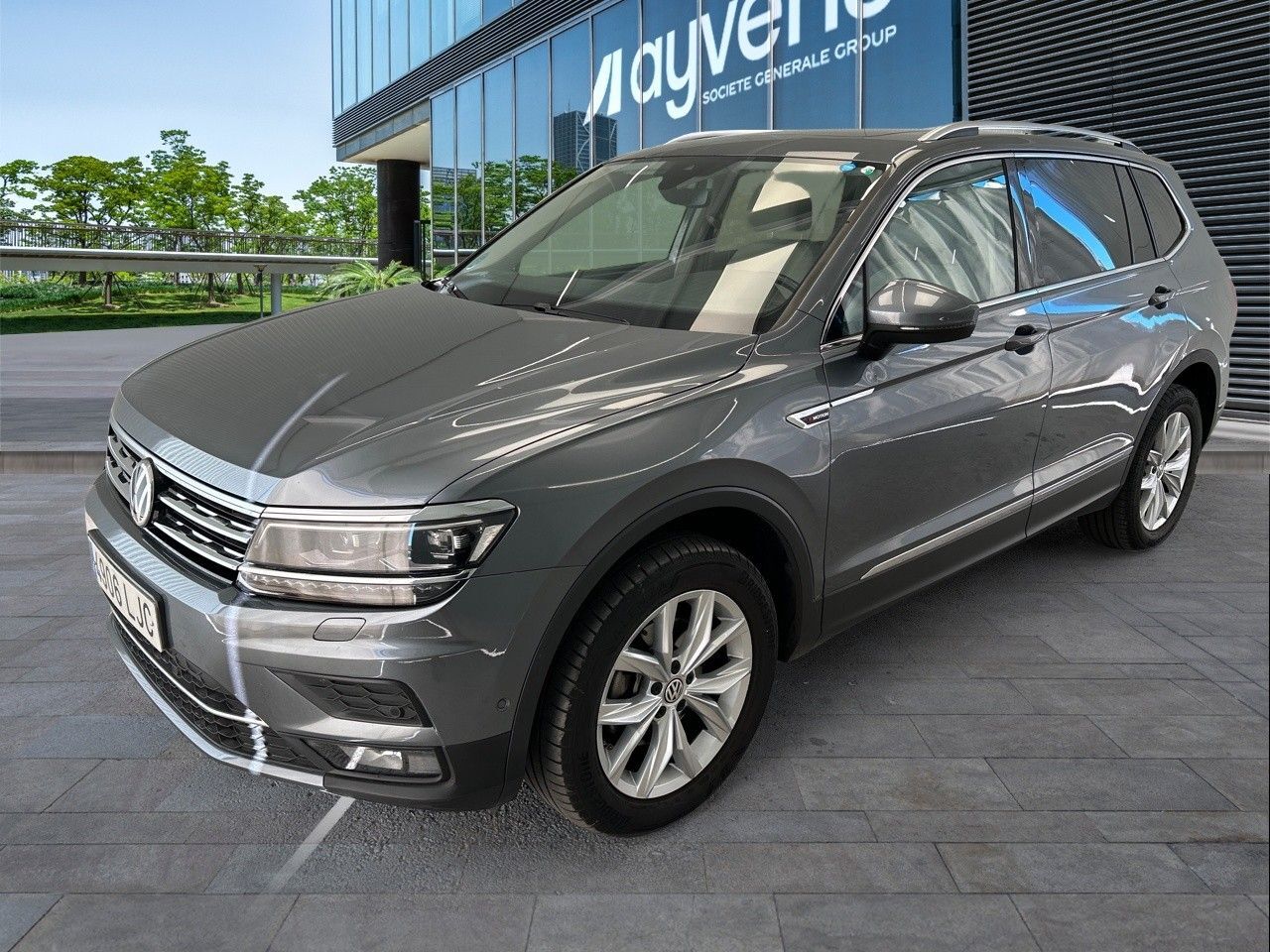 VOLKSWAGEN Tiguan (Sport 2.0 TDI 4Motion 110 kW (150 CV) DSG) en Madrid