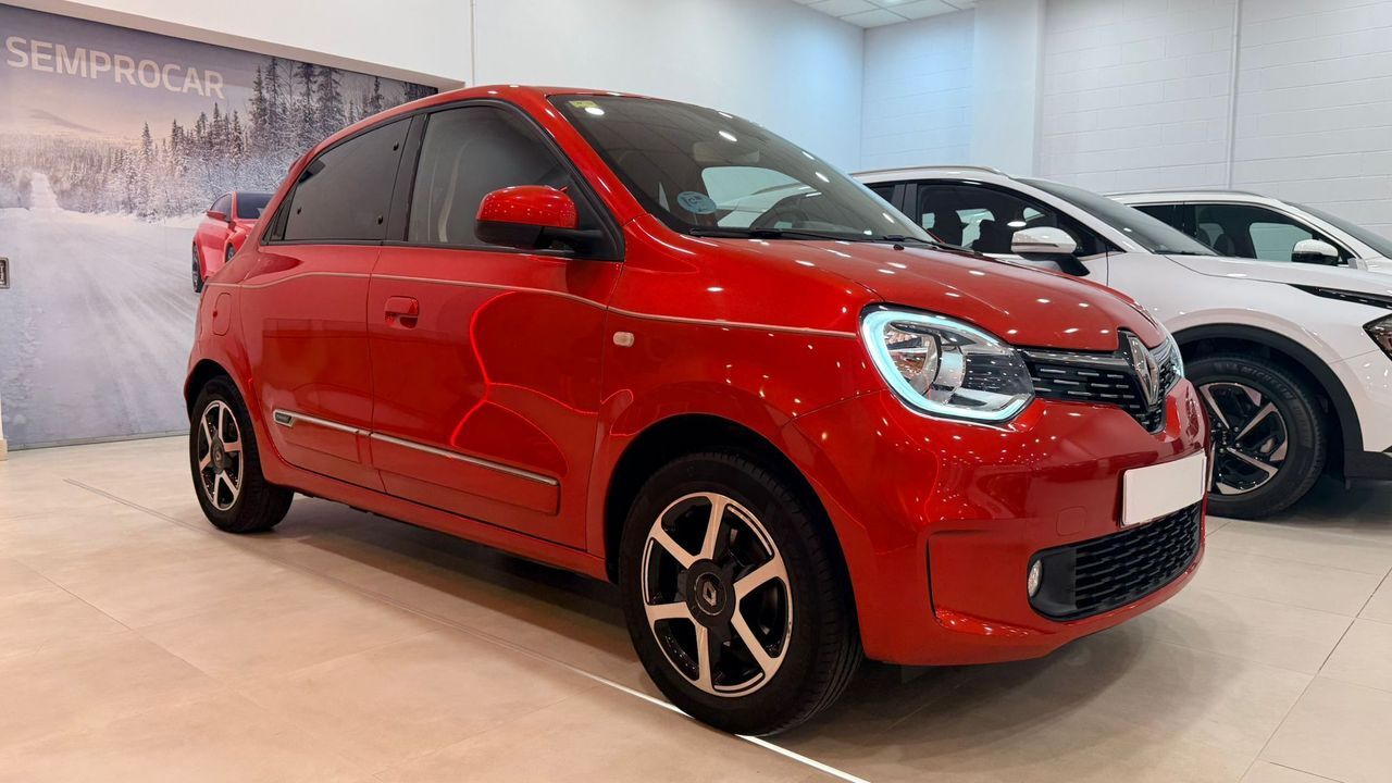 RENAULT Twingo (Zen TCe 68 kW (95CV)) en Barcelona
