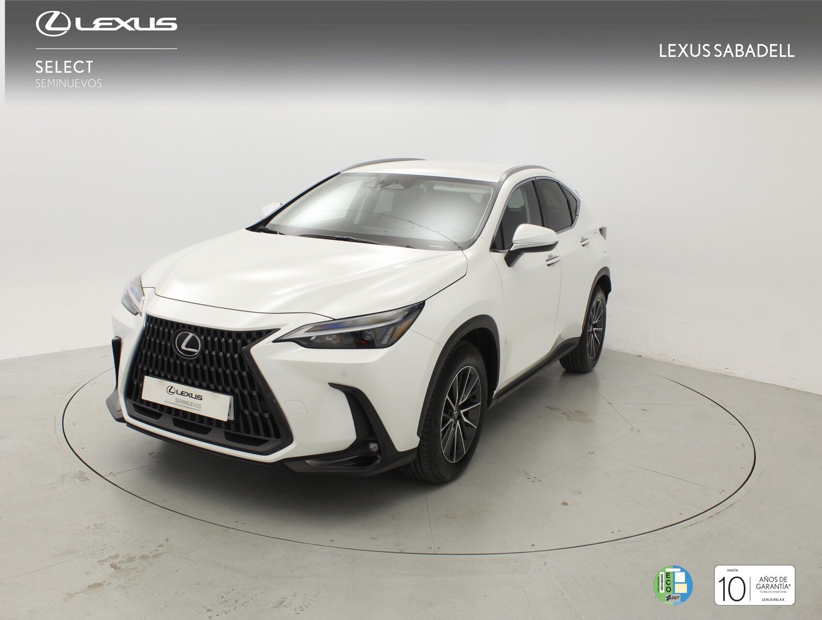 LEXUS NX (450H+ PREMIUM PLUS 2.5 PHEV 306 CV AUTO 5P 4WD) en Barcelona