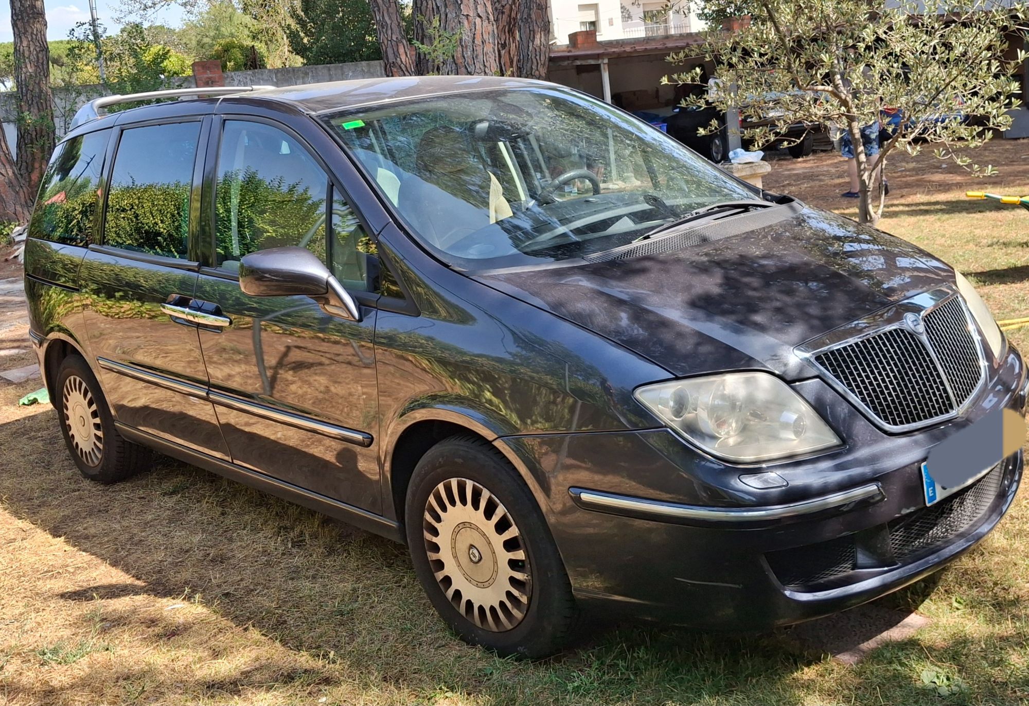 Foto del LANCIA Phedra 2.2JTD 16v Emblema