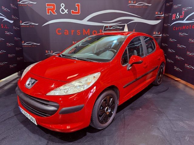PEUGEOT 207 (1.4i Confort 75) en Madrid