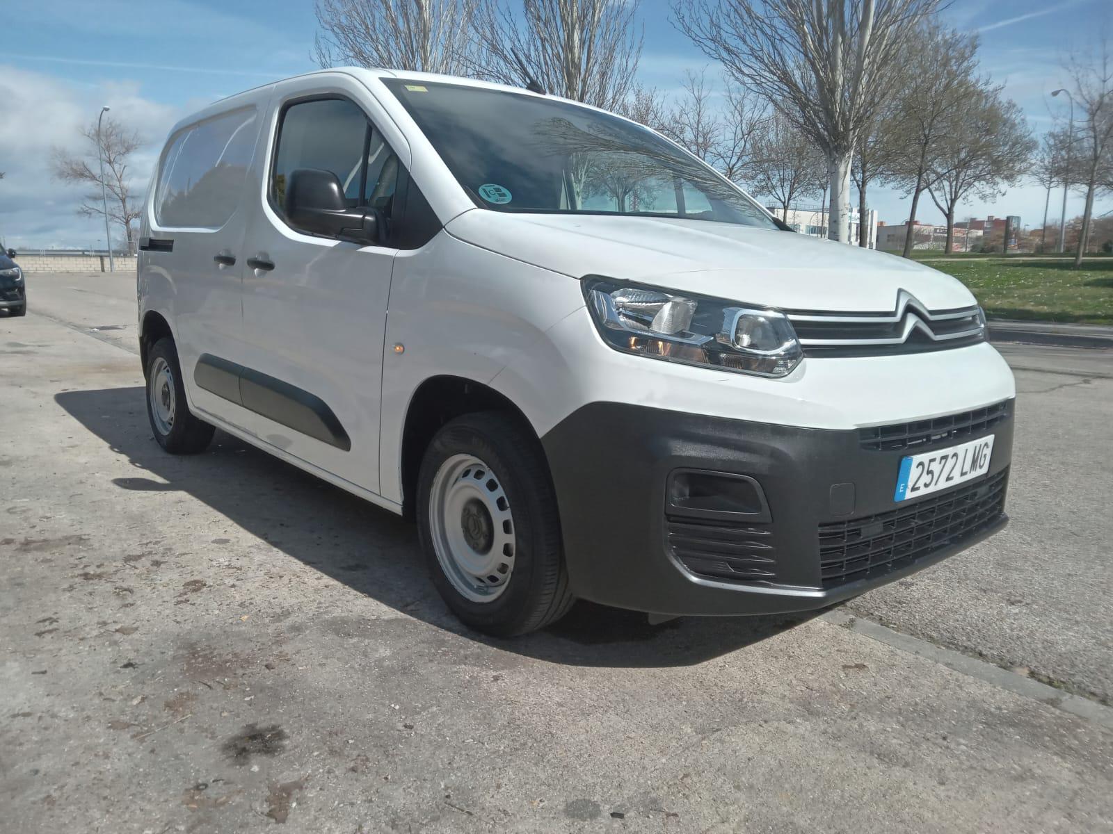 Foto del CITROEN Berlingo BlueHDi S&S Talla M Live 100