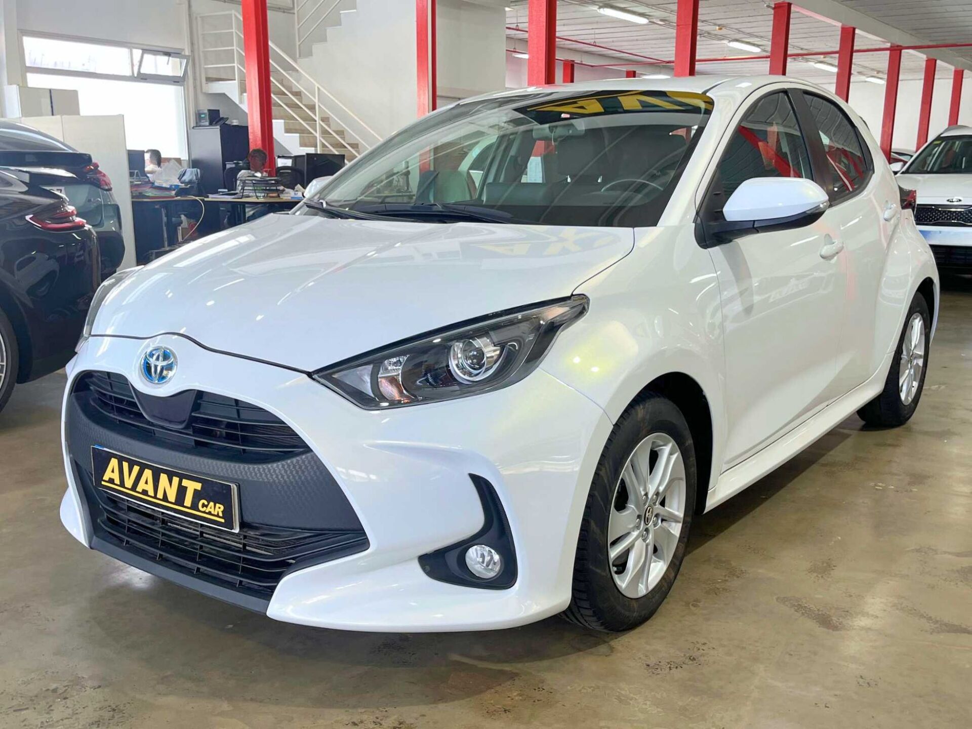 Imagen 2 de TOYOTA Yaris