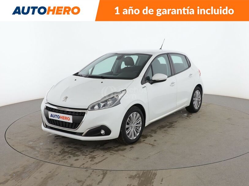 Foto del PEUGEOT 208 1.2 PureTech S&S Signature 82