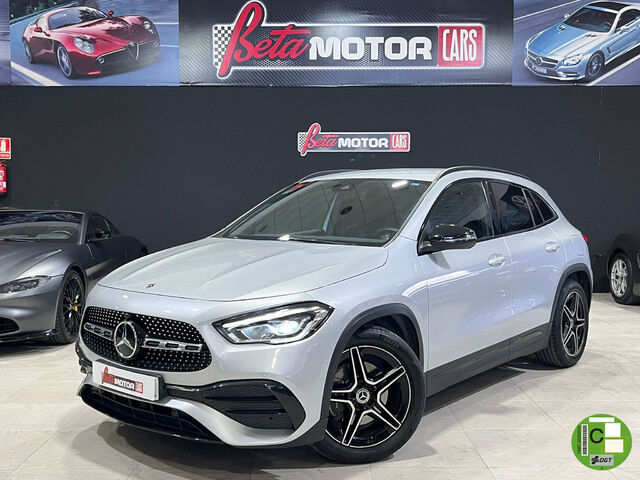 MERCEDES Clase GLA (200 D 110 kW (150 CV)) en Madrid