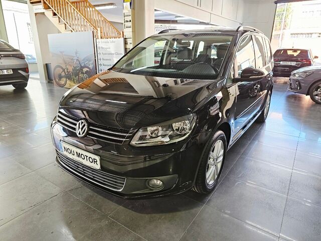 VOLKSWAGEN Touran (Advance 1.6 TDI 77 kW (105 CV) DSG) en Barcelona