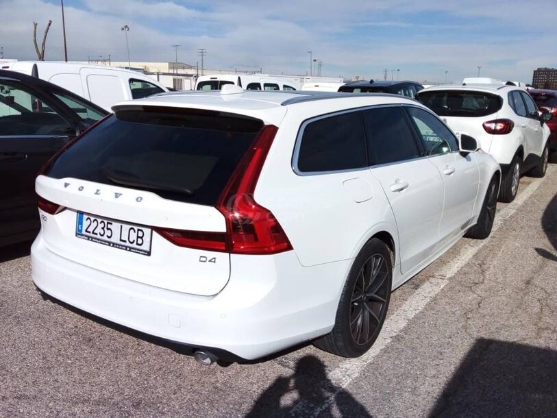 Foto del VOLVO V90 D4 R-Design Aut. 190