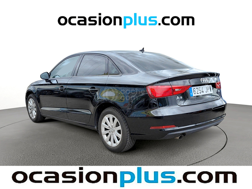 Foto del AUDI A3 Sedán 1.6TDI CD Attracted 110