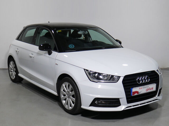 AUDI A1 (Attraction 1.0 TFSI 70 kW (95 CV)) en León