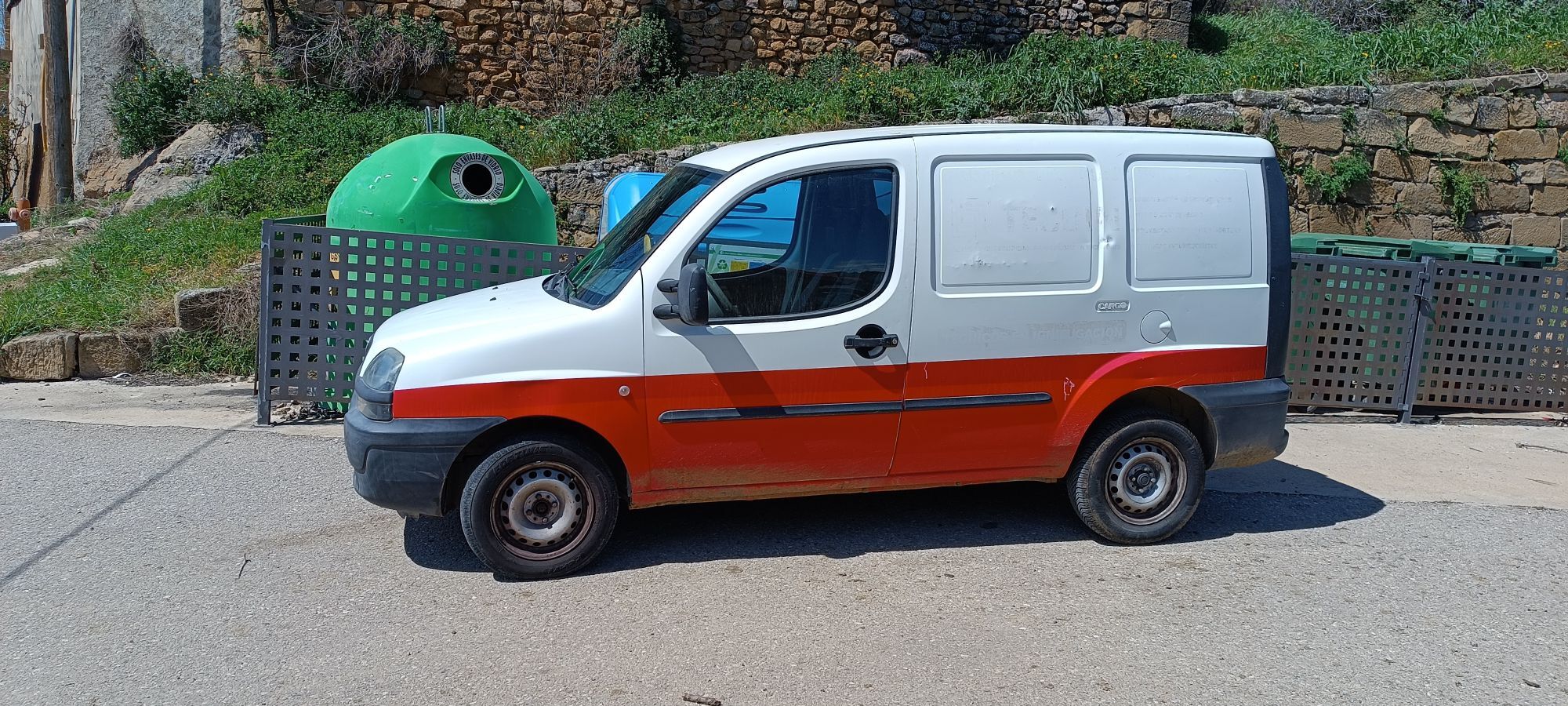Foto del FIAT Dobló Cargo 1.9D Base