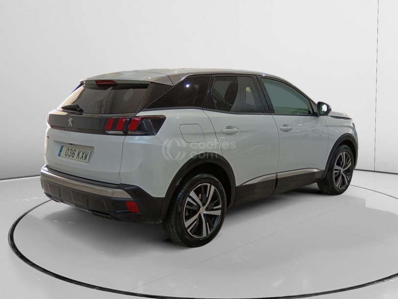 Foto del PEUGEOT 3008 1.2 S&S PureTech Allure 130