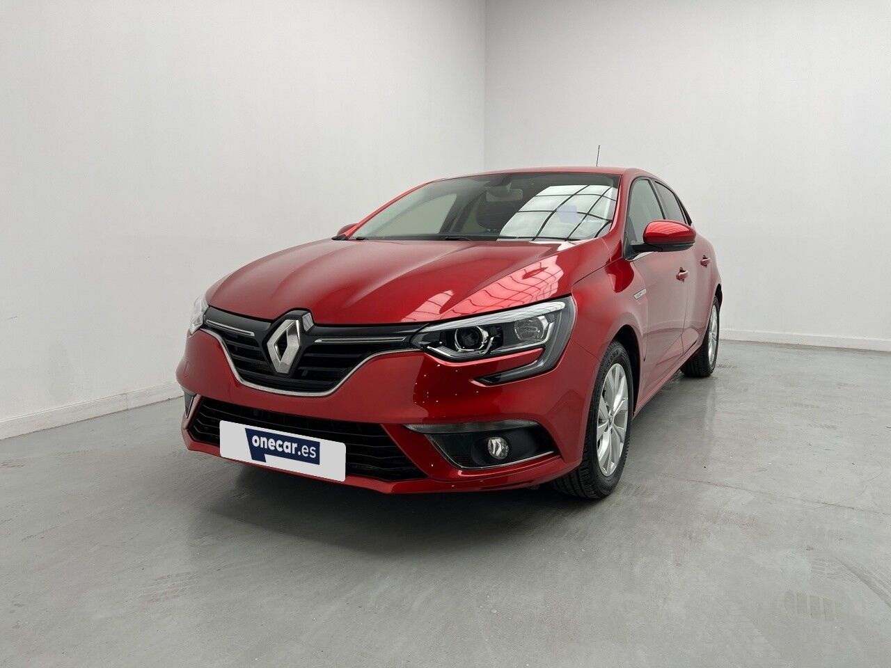 RENAULT Mégane (1.3 TCE LIMITED EDC 140CV 5P) en Málaga