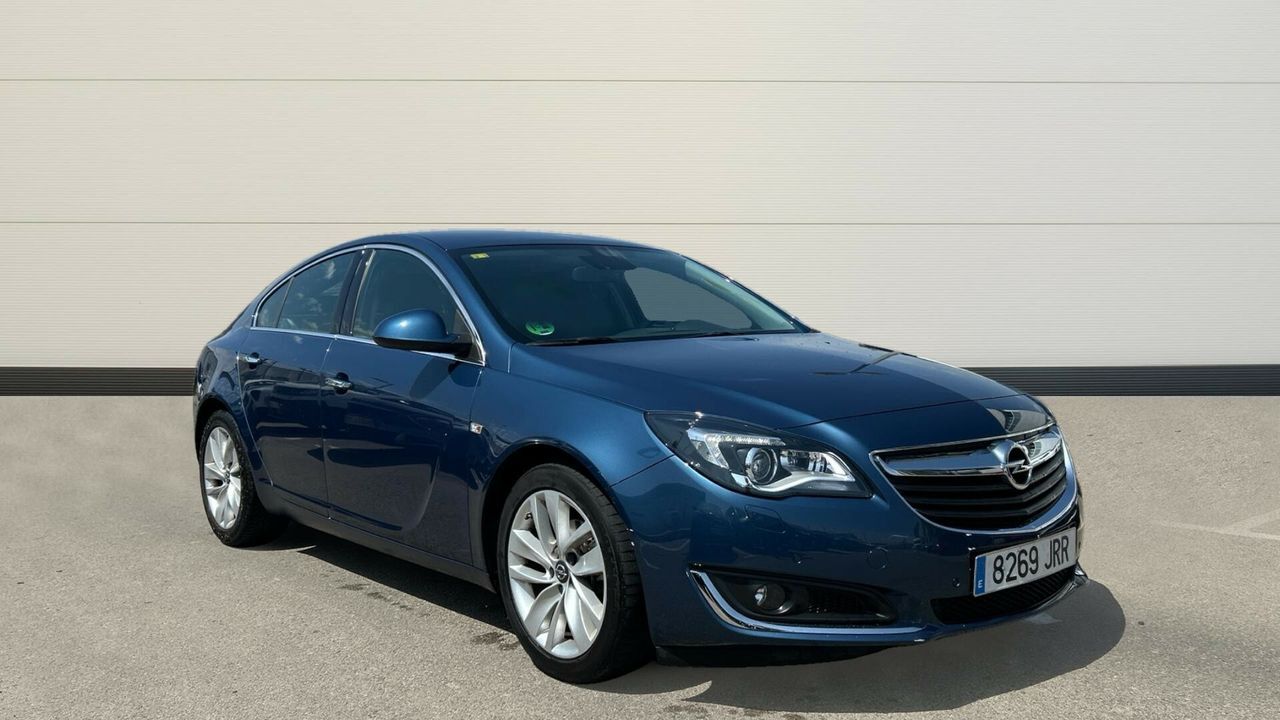 OPEL Insignia (1.6 CDTI ECOFLEX 136 HP SELECTIVE S/S 136 4P) en Madrid