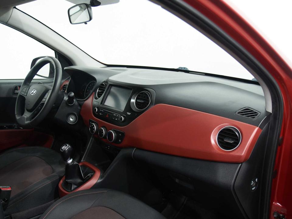 Foto del HYUNDAI i10 1.0 MPI Tecno