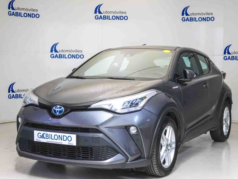 Foto del TOYOTA C-HR 180H Advance