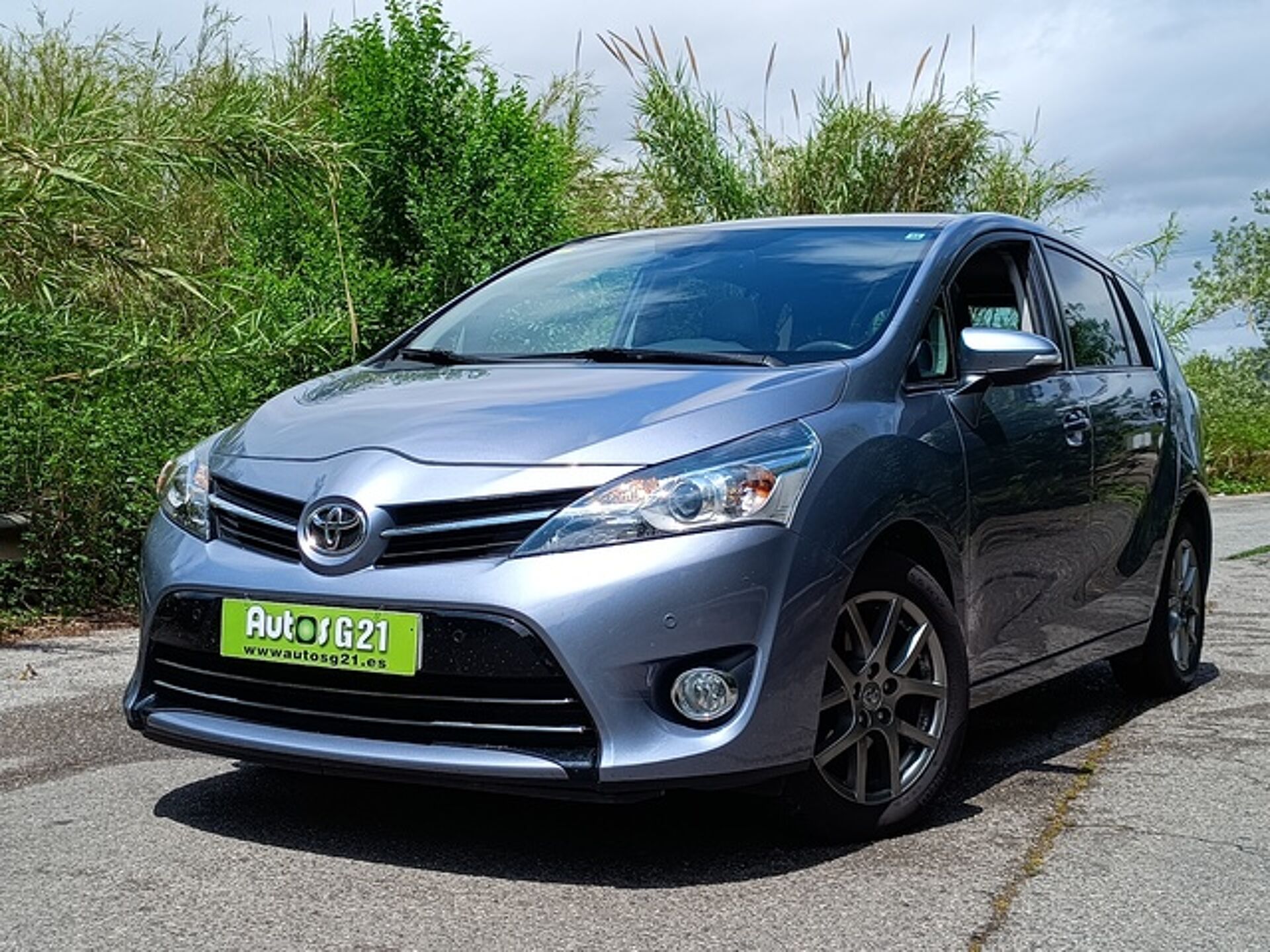Imagen de TOYOTA Verso