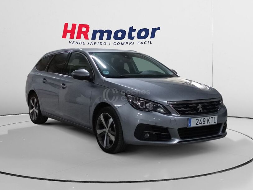 Foto del PEUGEOT 308 1.2 PureTech S&S Allure 130