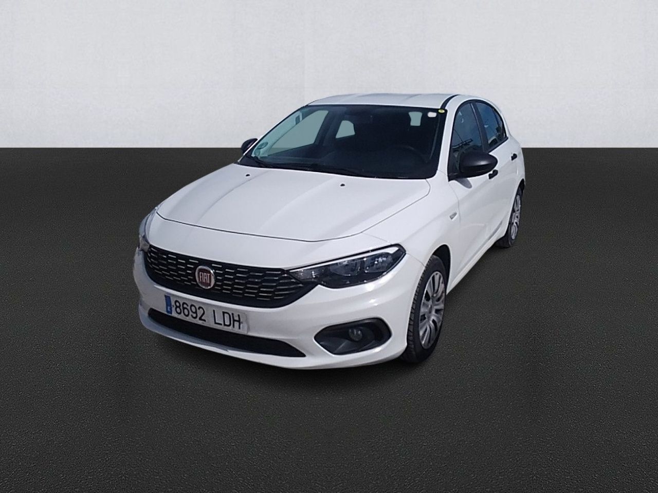 FIAT Tipo (1.6 Multijet Pop Business 88 kW (120 CV)) en Madrid