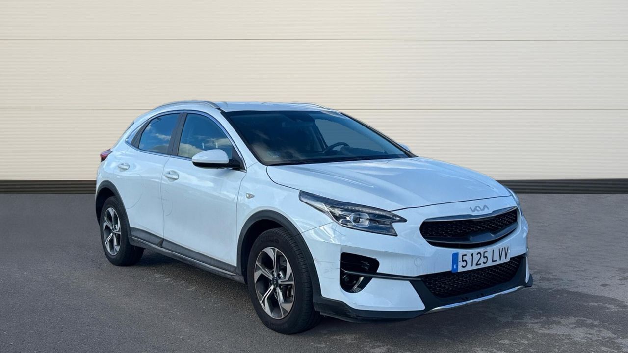 KIA XCeed (1.5 MHEV 118KW DRIVE 160 5P) en Madrid