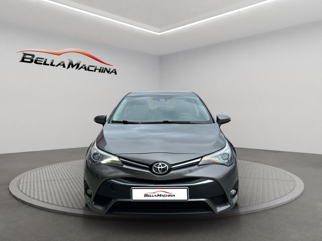 Foto del TOYOTA Avensis 150D Advance