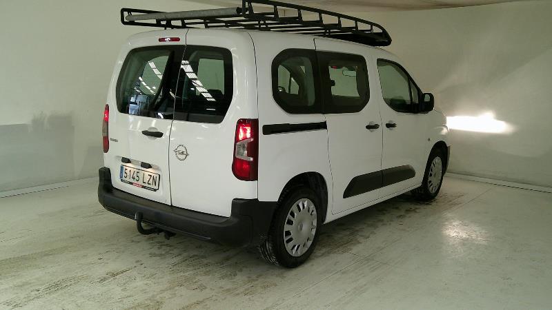 OPEL Combo (Life 1.5TD S&S L Business Edition Plus 100) en Madrid